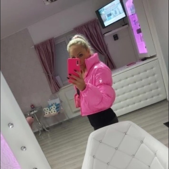 Pink bubble puffer coat - Picture 3 of 3